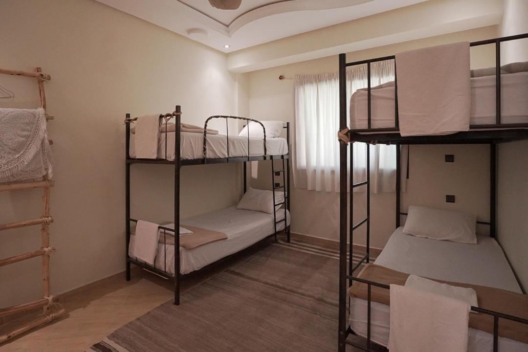 Desart Hostel Tamraght Eksteriør bilde