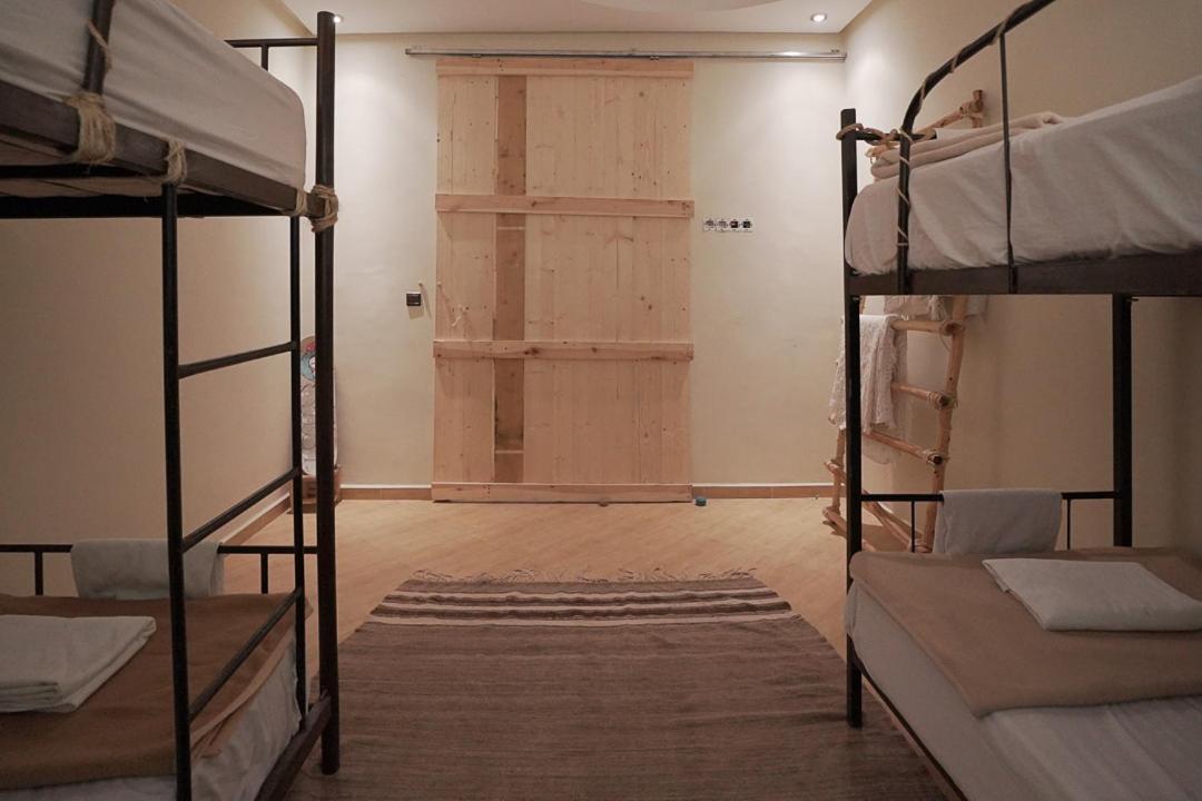 Desart Hostel Tamraght Eksteriør bilde